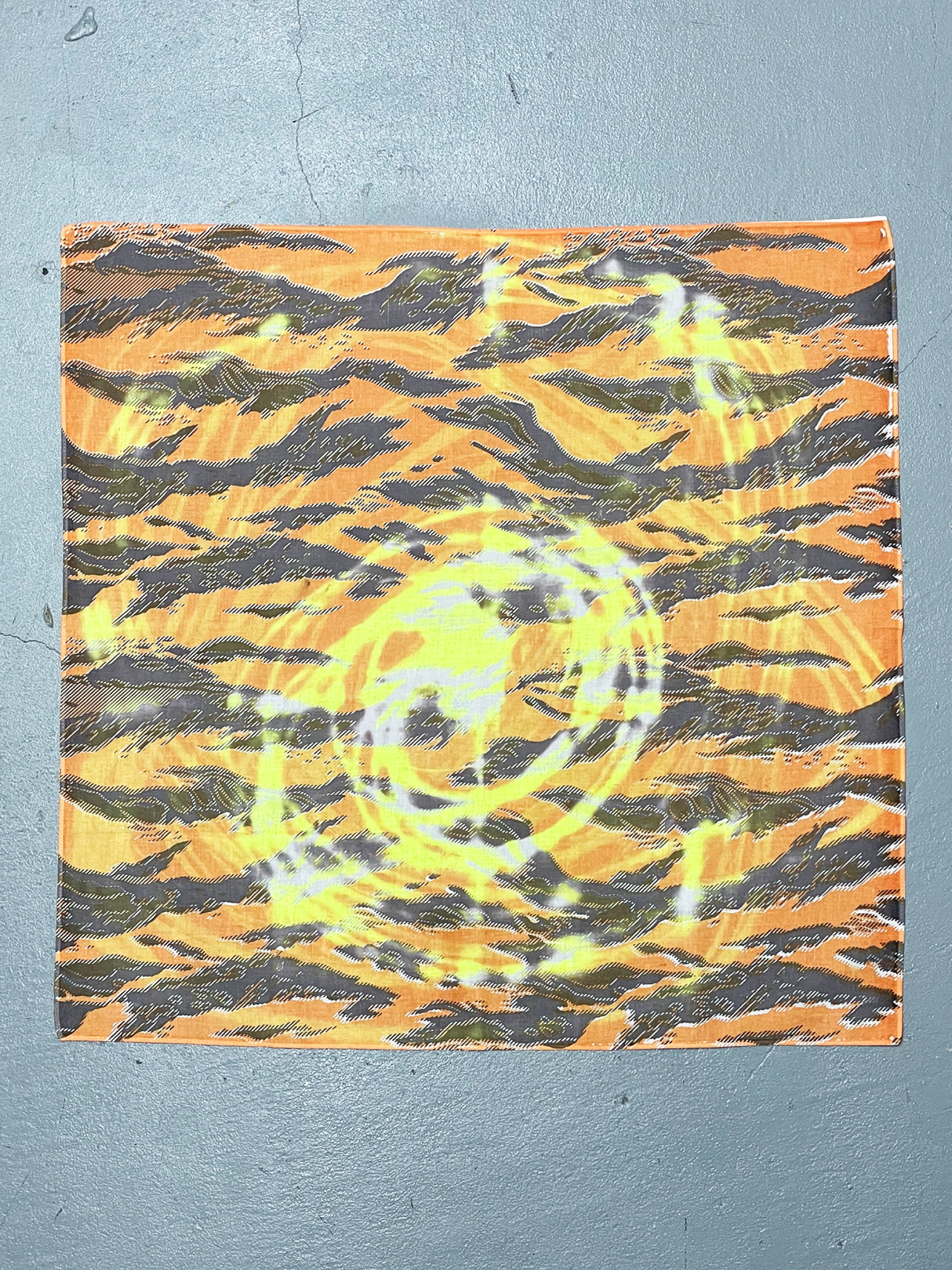 HEAT REACTIVE BANDANA