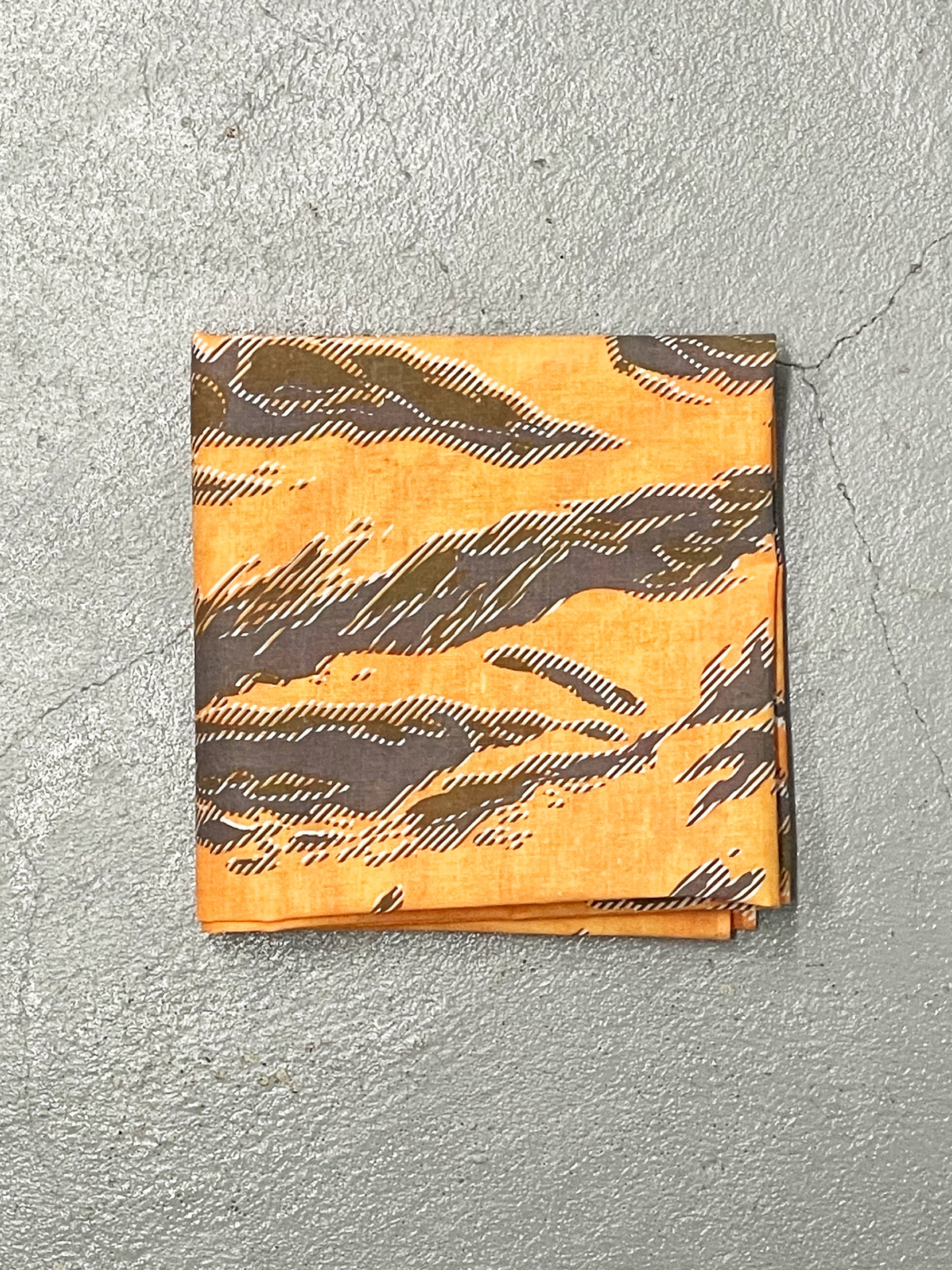 HEAT REACTIVE BANDANA