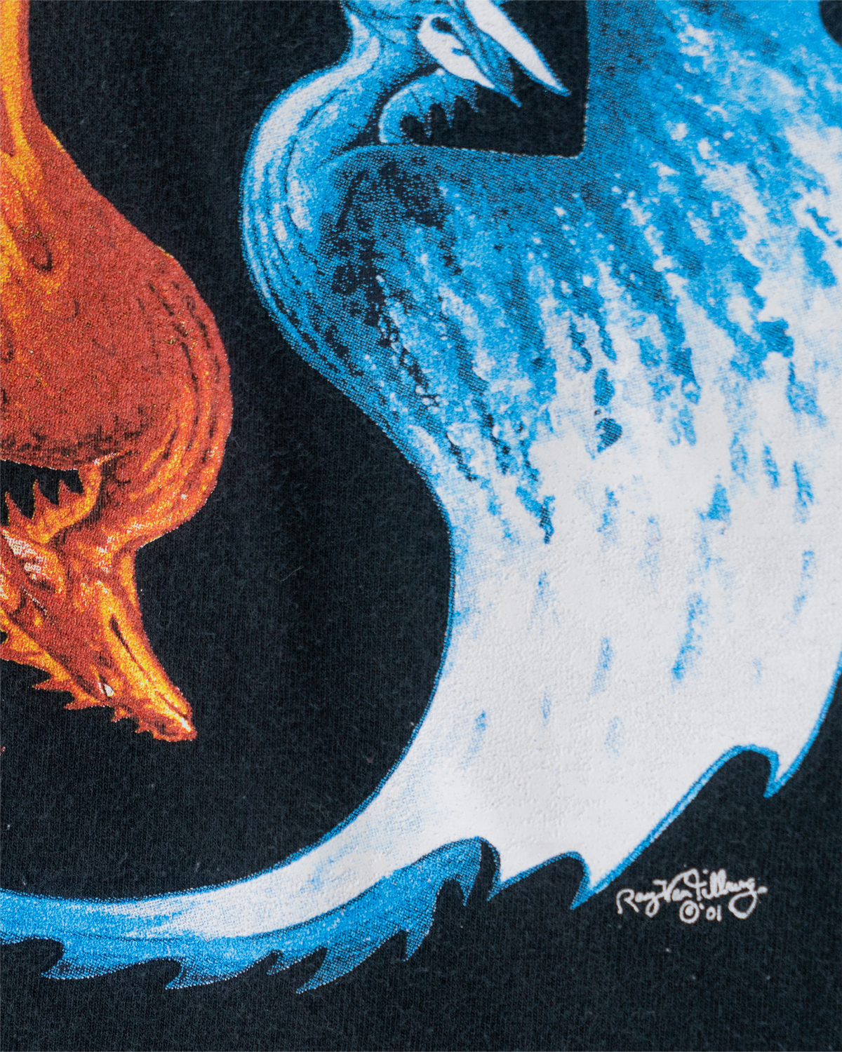 DRAGON DREAMS MUSEUM & GIFT SHOP T-SHIRT (USED)