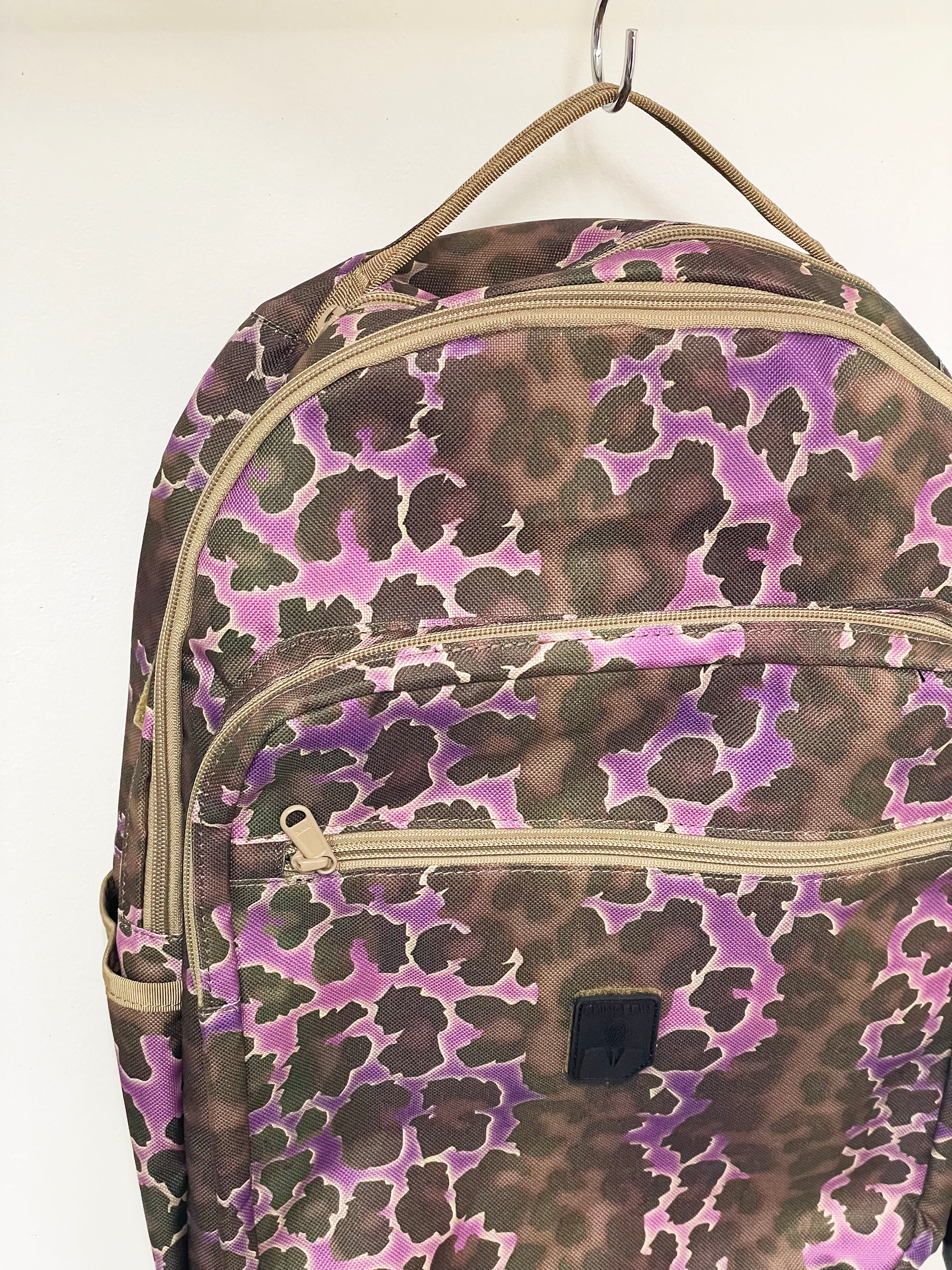 EVERYDAY BACKPACK LEOPARD