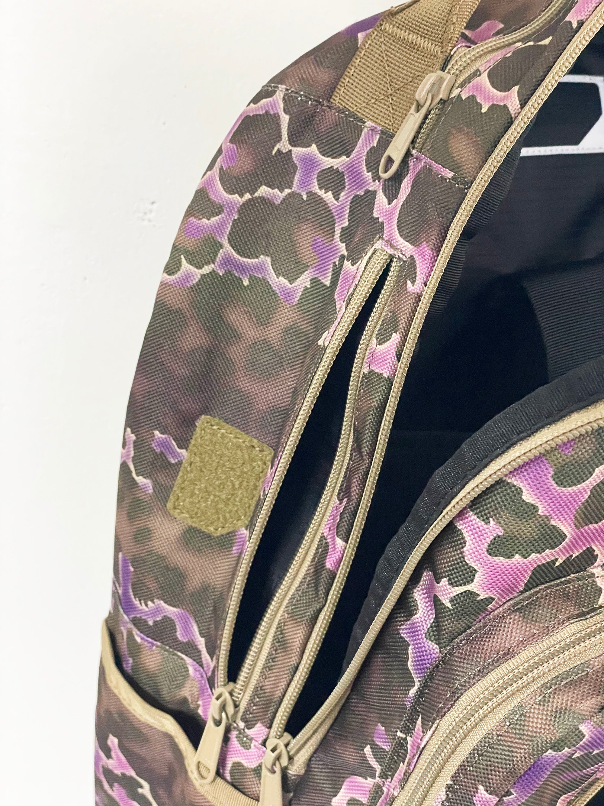 EVERYDAY BACKPACK LEOPARD