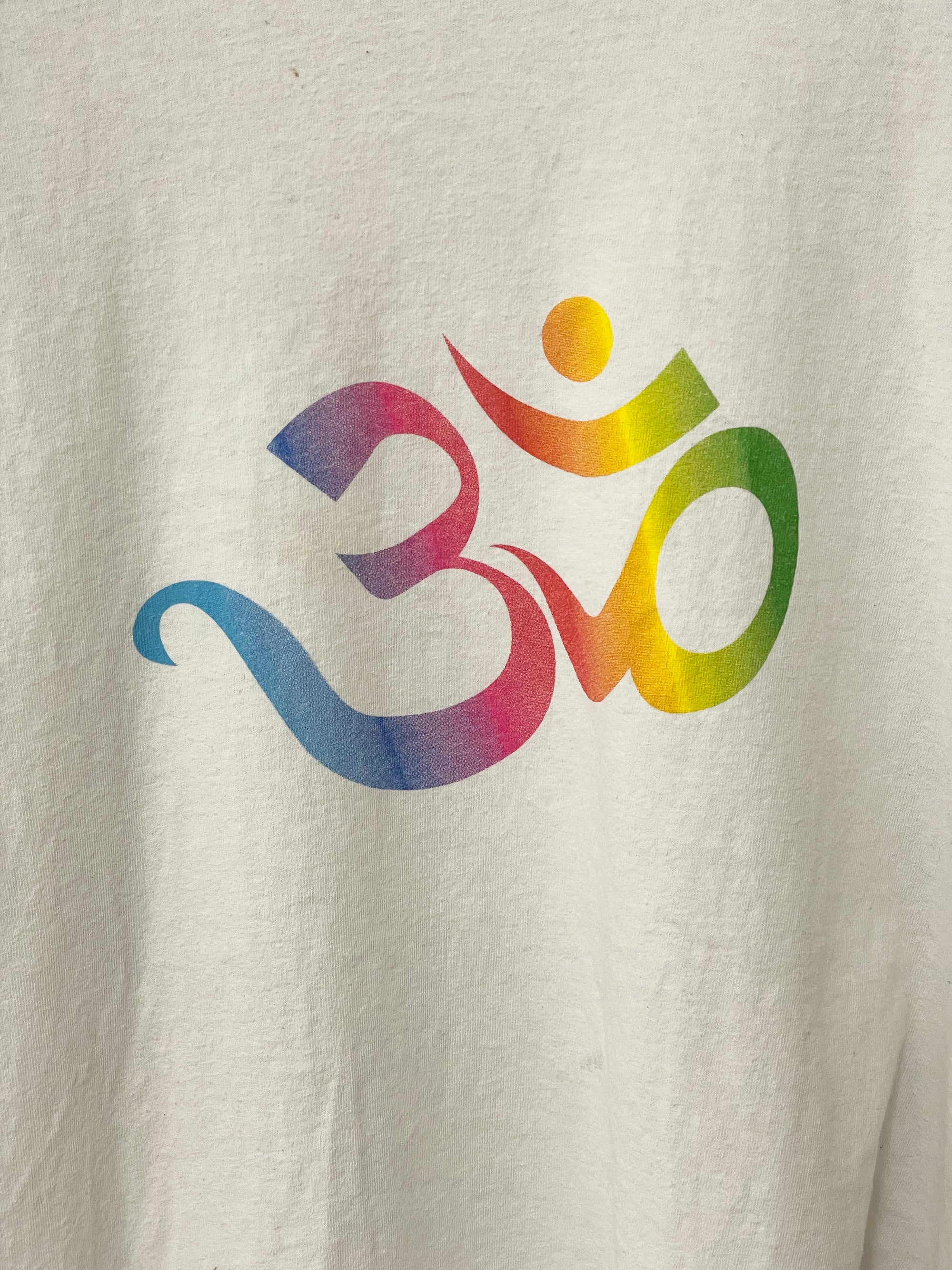 RAINBOW OM T-SHIRT (USED)