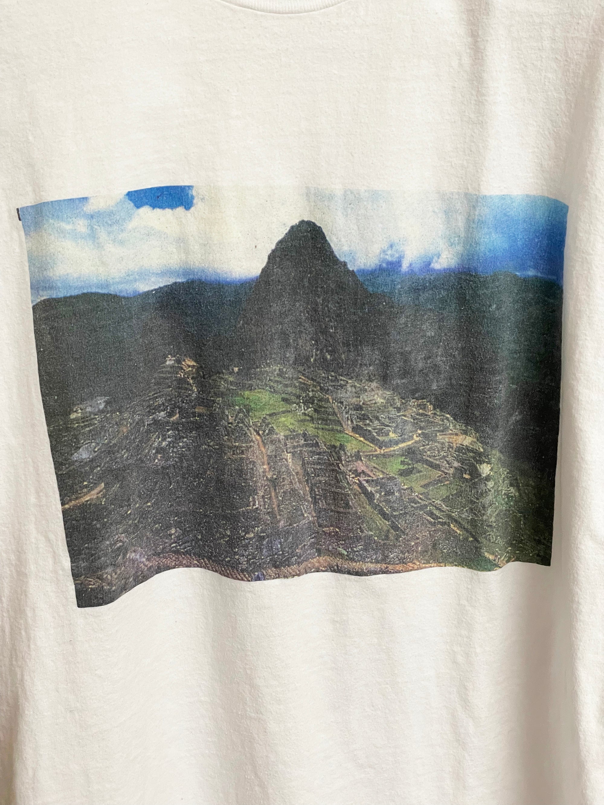 MACHU PICCHU RESTAURANT T-SHIRT (USED)