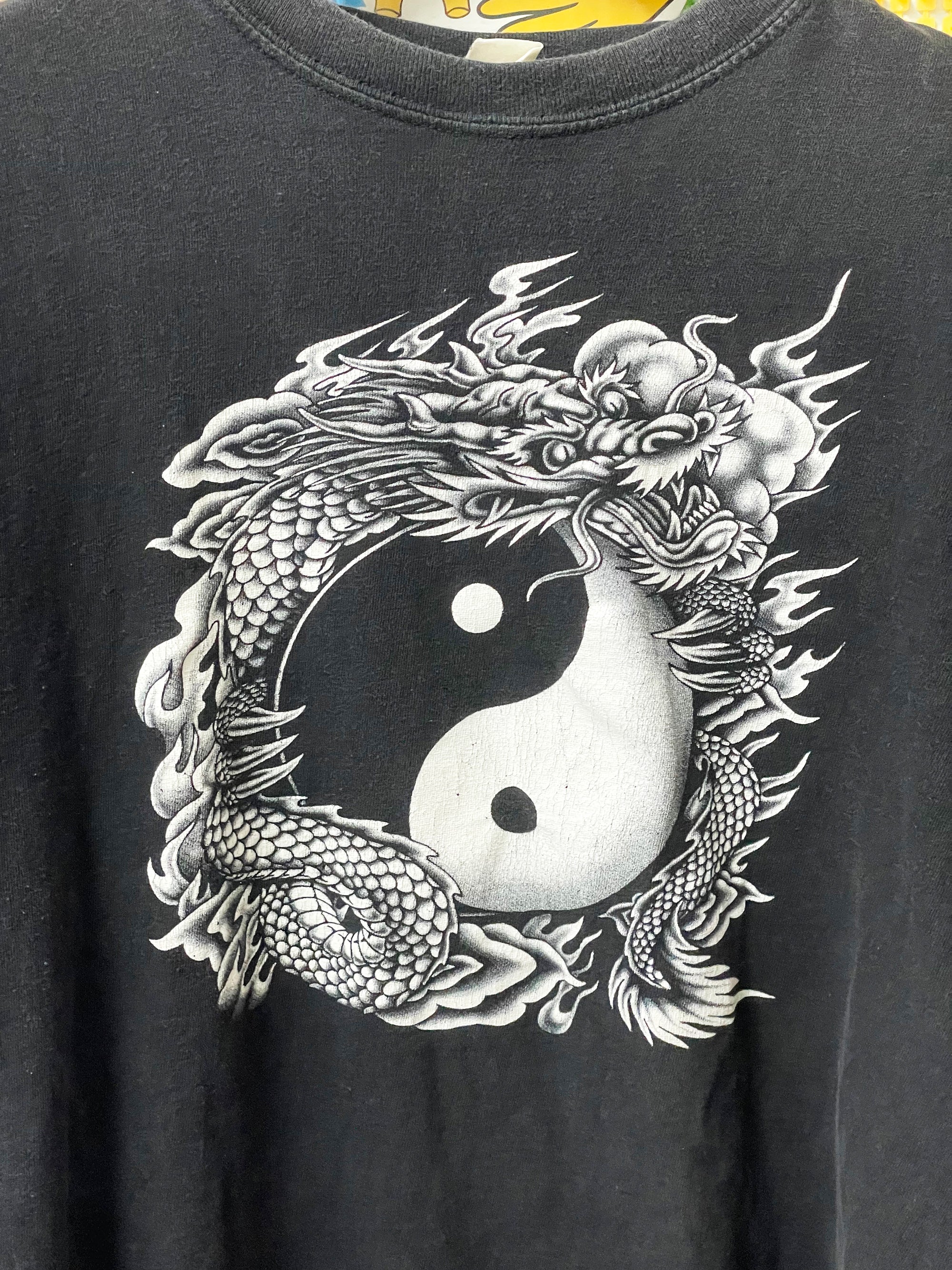 DRAGON YIN & YANG T-SHIRT (USED)