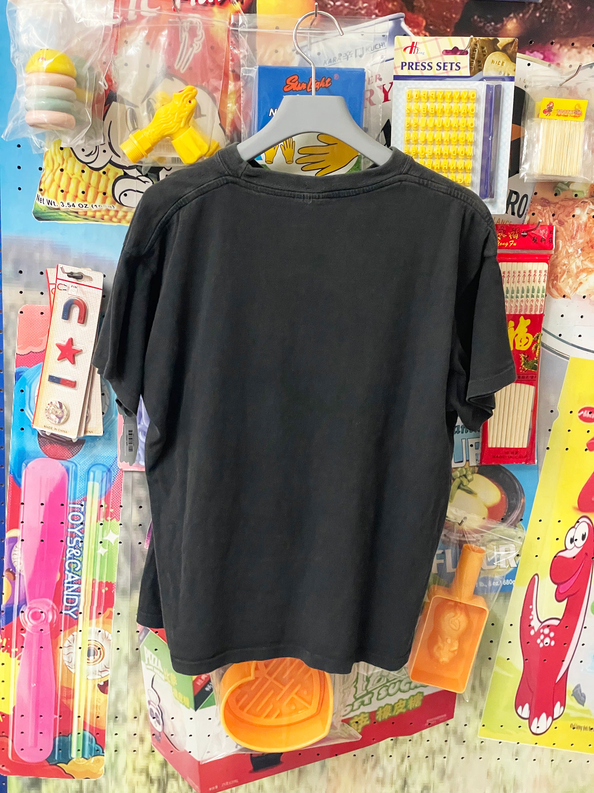 DRAGON YIN & YANG T-SHIRT (USED)
