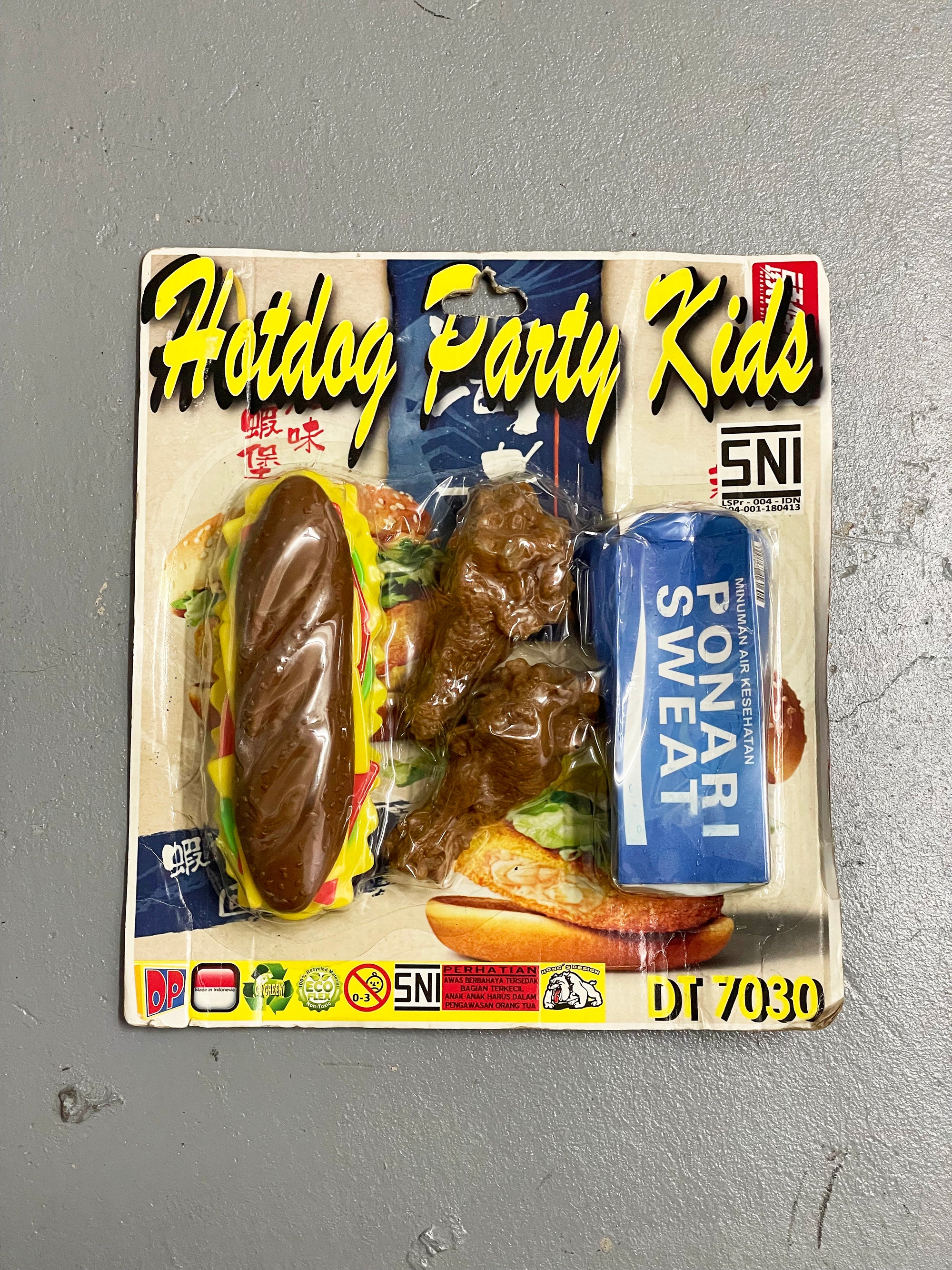Sandwich & Chicken & Drink