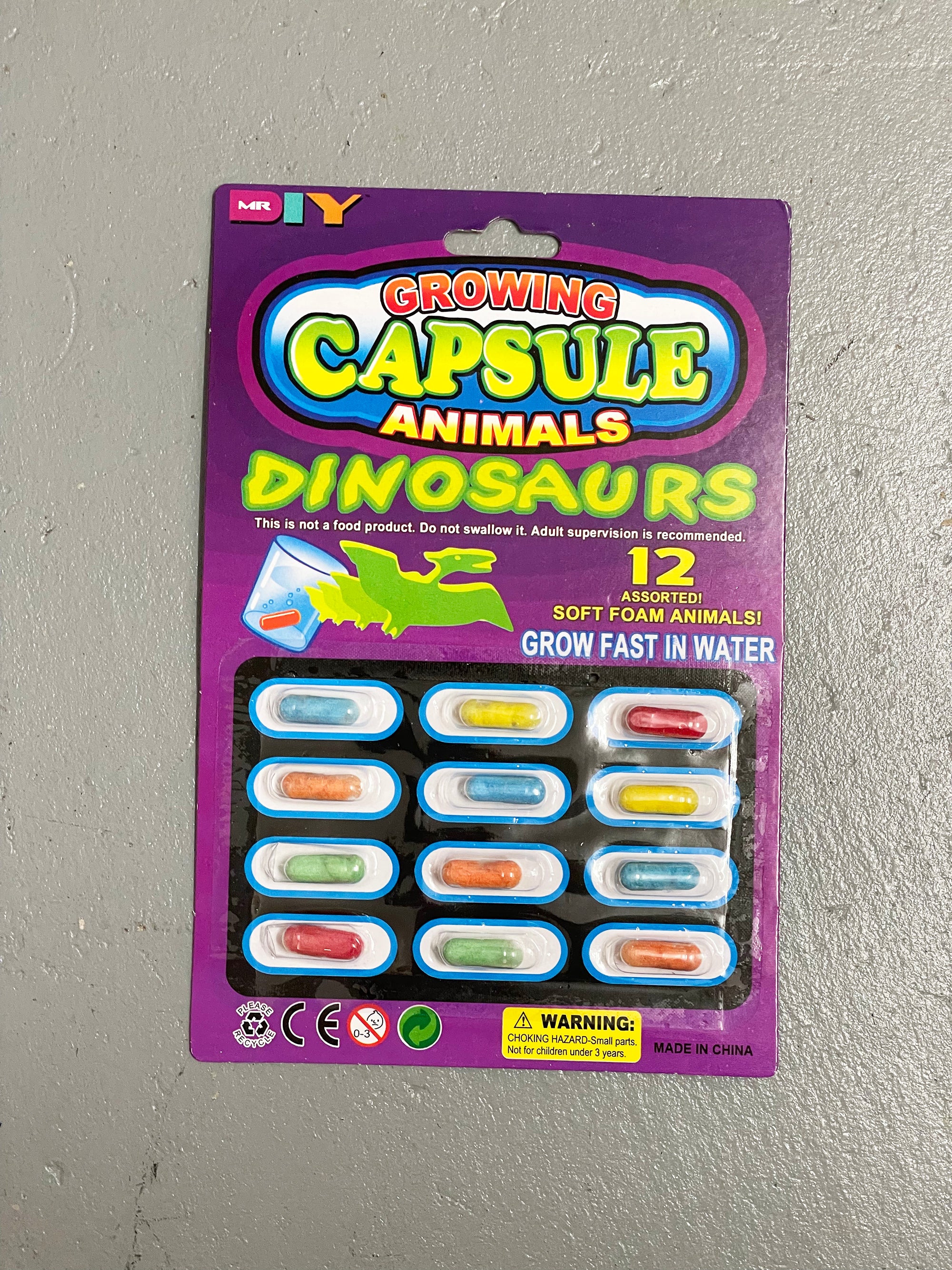 Growing Capsule Dinosaurs