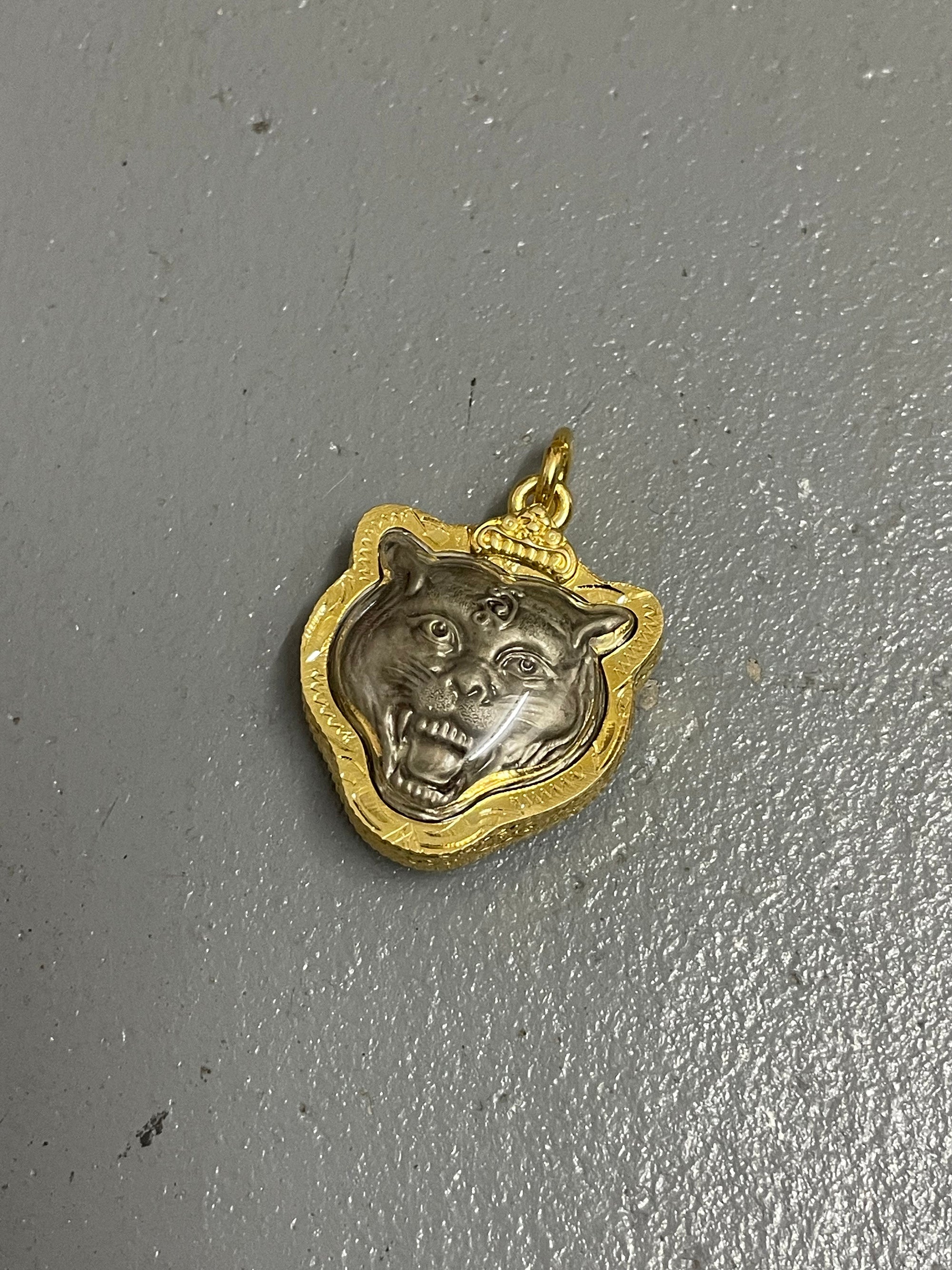 Phrakhrueang  Tiger Bronze
