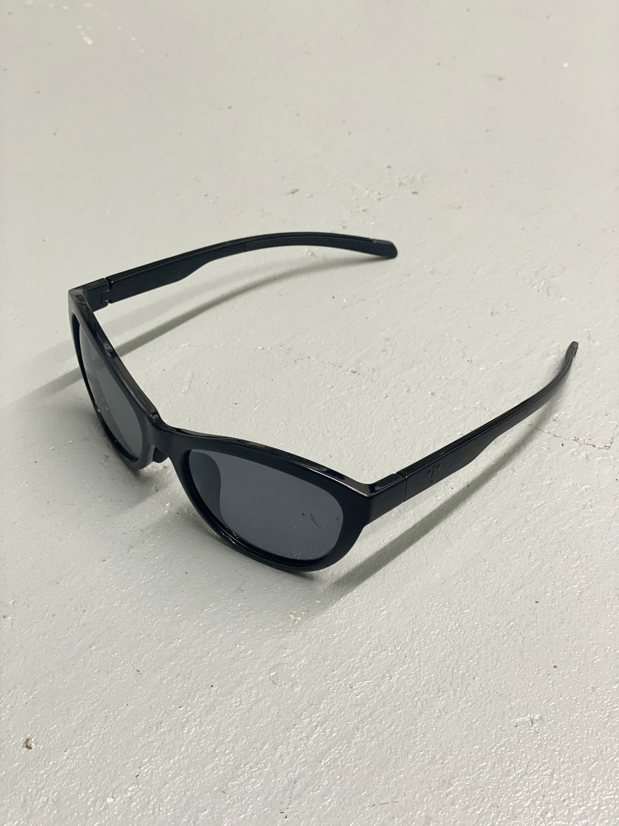 YVR BK100 (FULL BLACK)