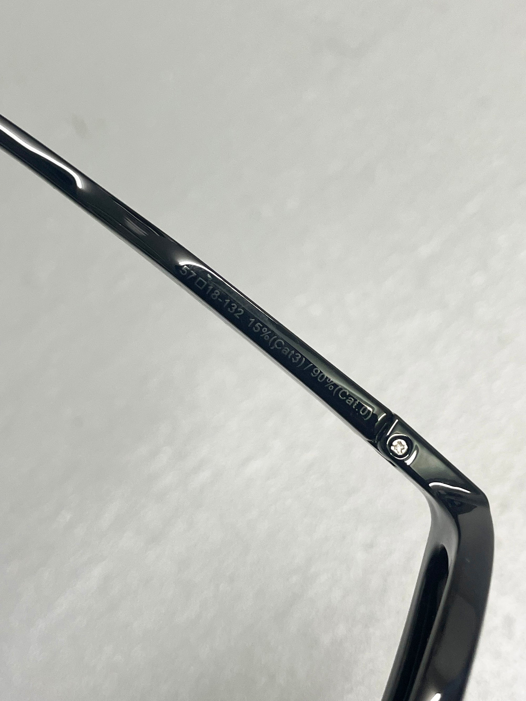 YVR BK100 (FULL BLACK)