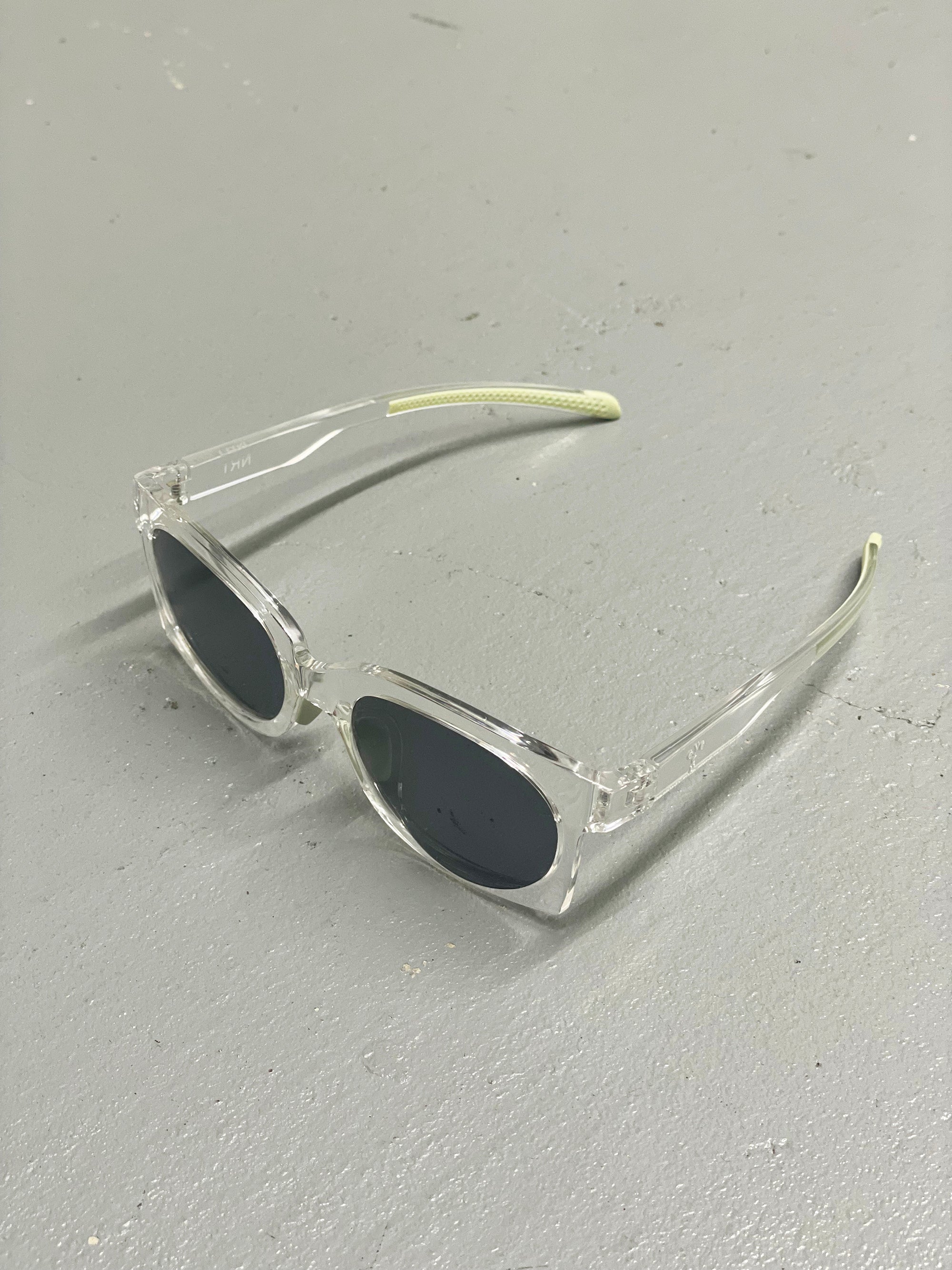 NRT CL100 (CLEAR)