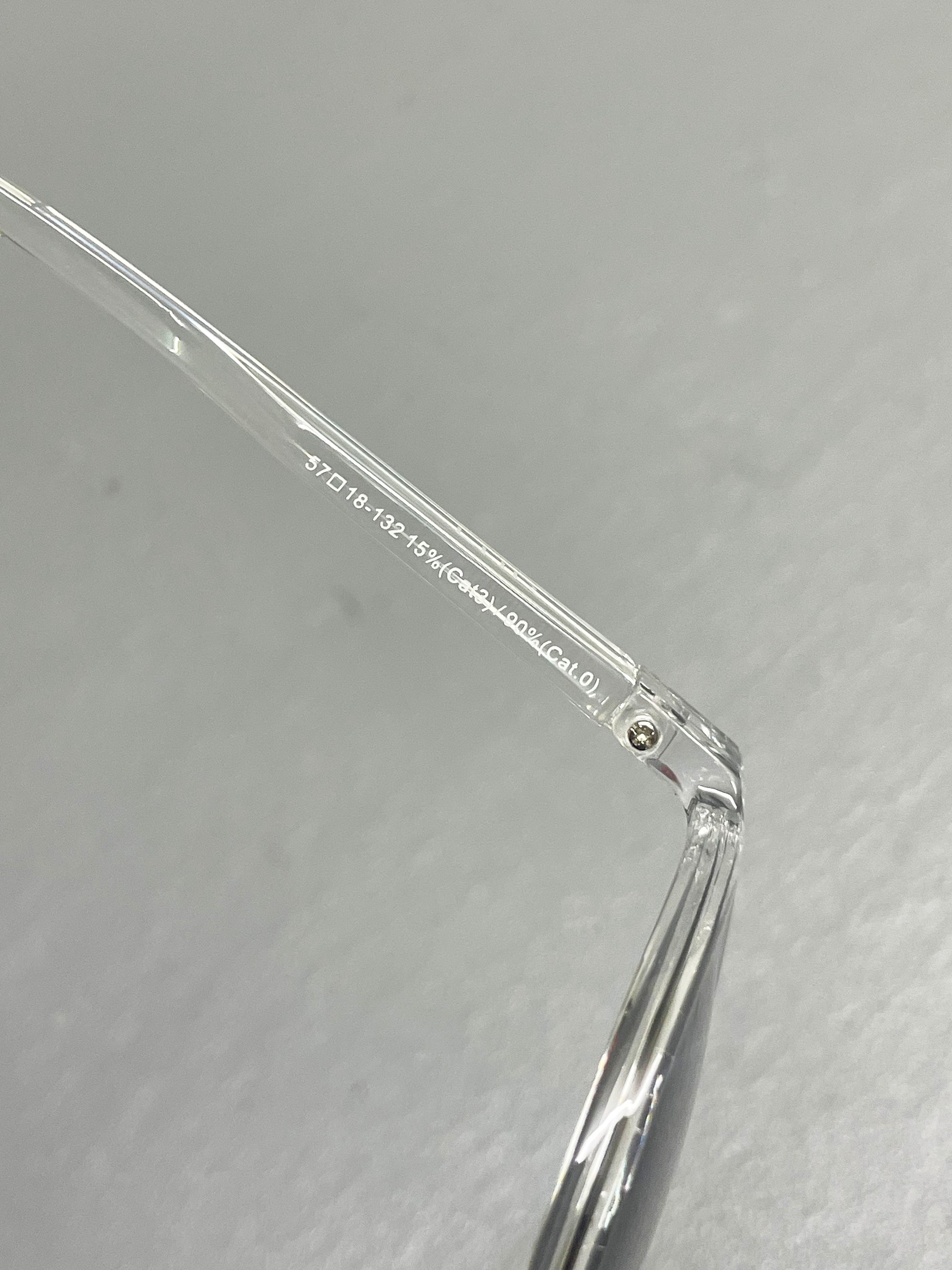 LHR CL100 (CLEAR)