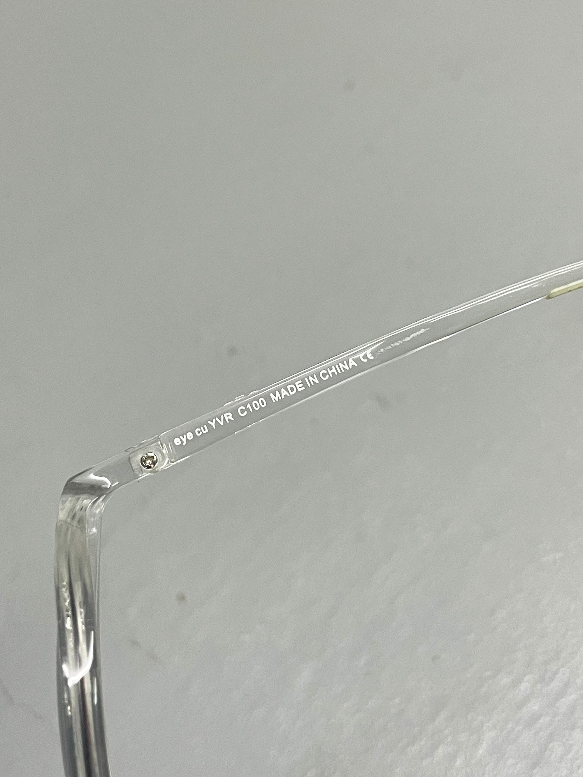 YVR CL100 (CLEAR)